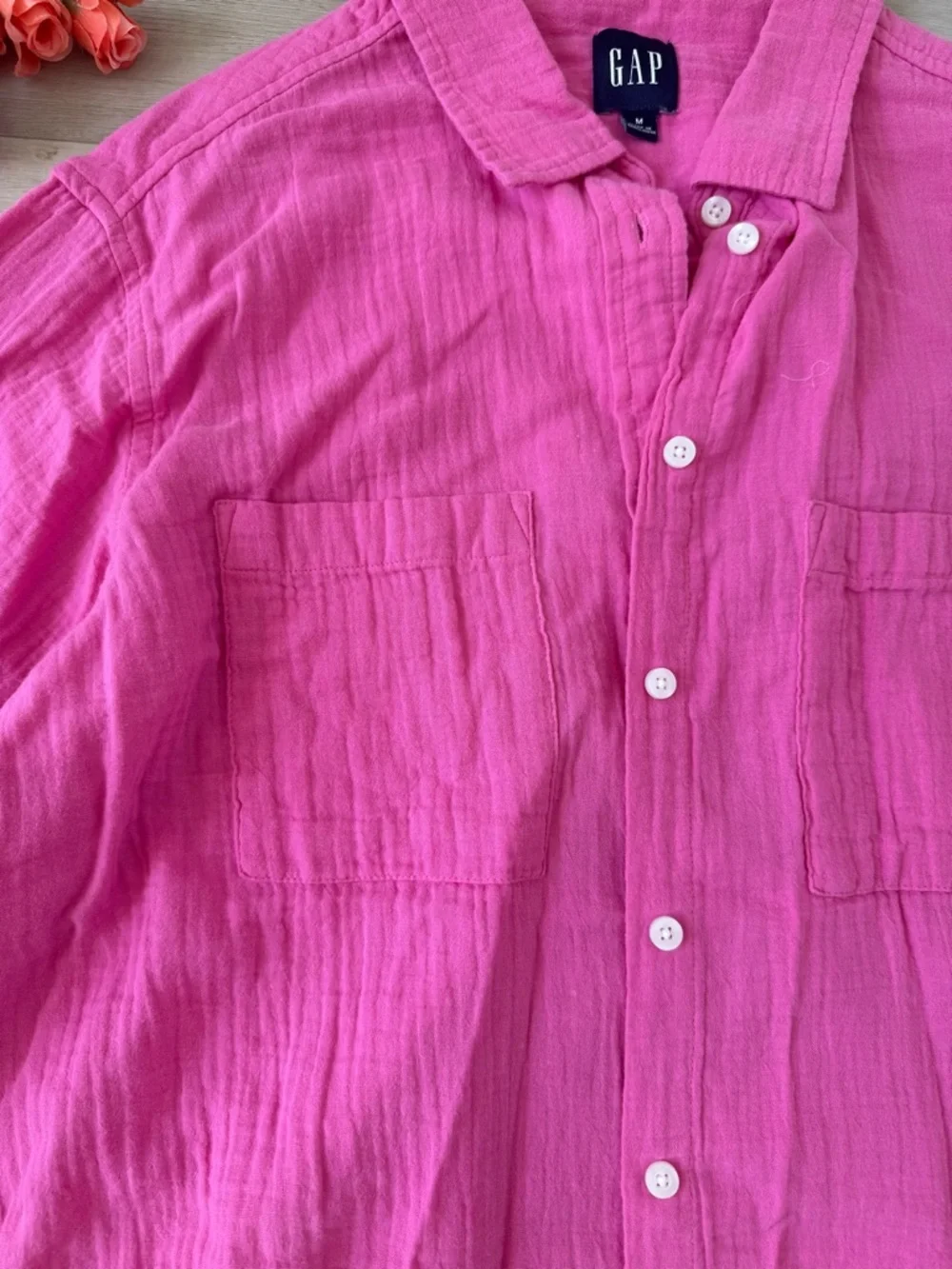 GAP Pink Textured Button-Down Shirt - Picture 2 of 5